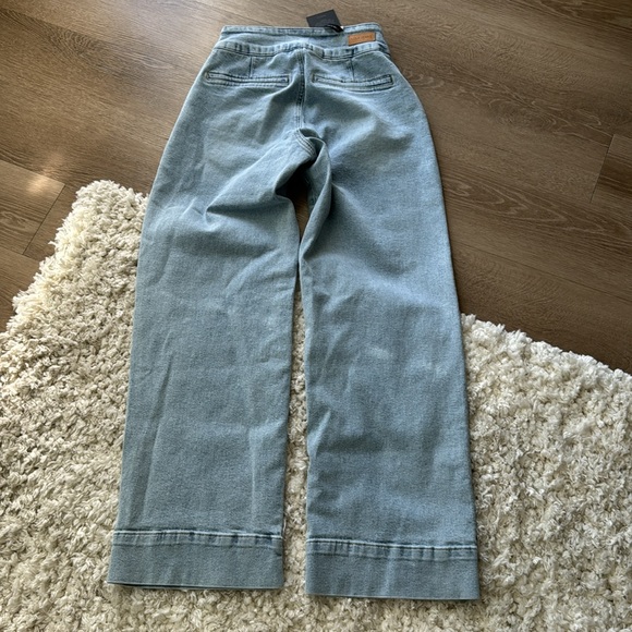 Lola Jeans Colette High Rise Wide Leg Jeans Light Blue 26 BNWT - Picture 11 of 13